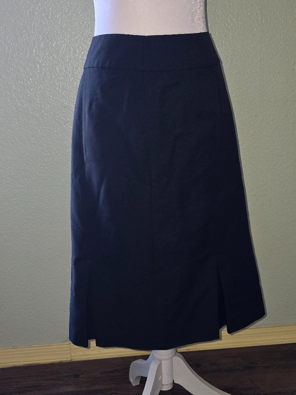 Black Label Pencil Kick Pleats Skirt